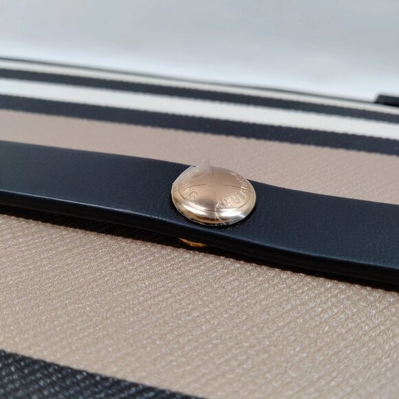 Burberry Phone case Brown PVC mon-333-090625 - Picture 5 of 9